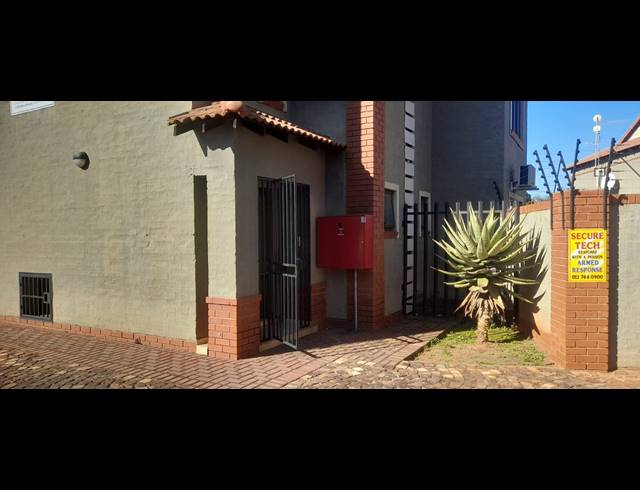 65M² OFFICE TO LET IN KENLEAF